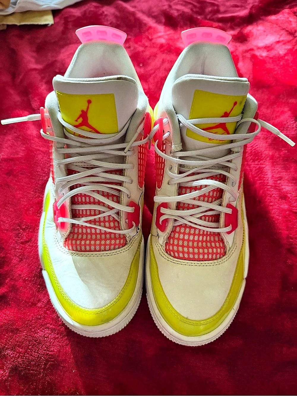 Jordan Air Jordan 4 Retro NRG "Hot Punch" Sneakers White & Pink